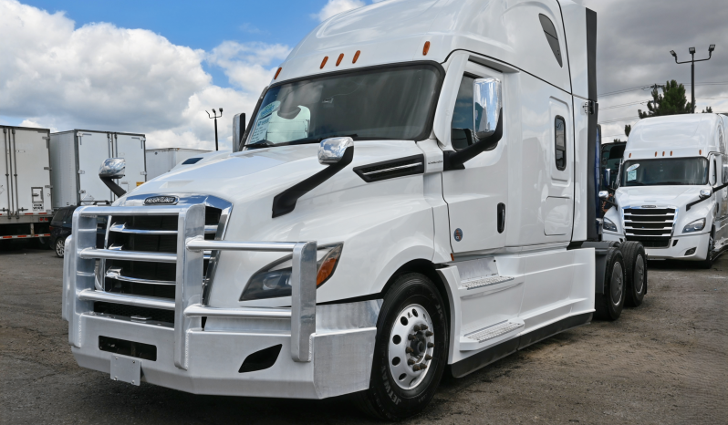 2024 Freightliner Cascadia