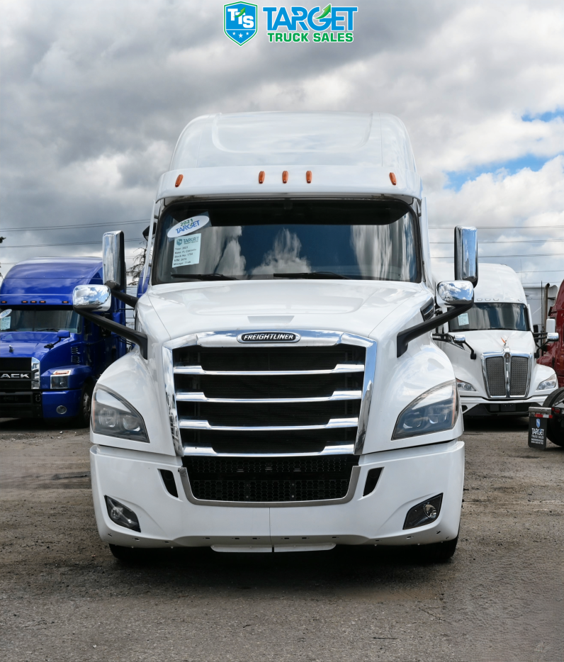 
								2021 Freightliner Cascadia full									