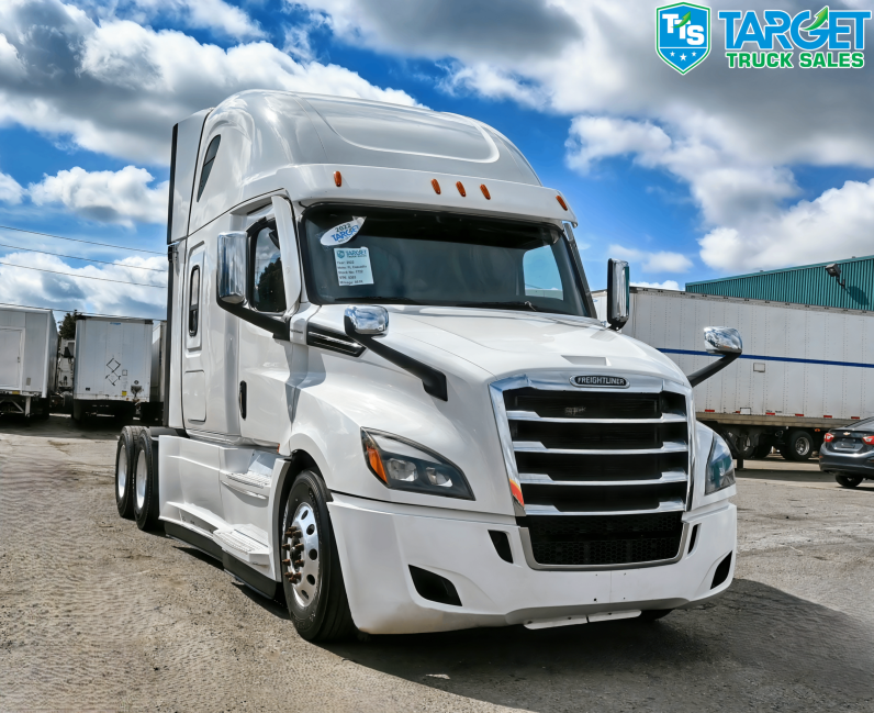 
								2022 Freightliner Cascadia full									