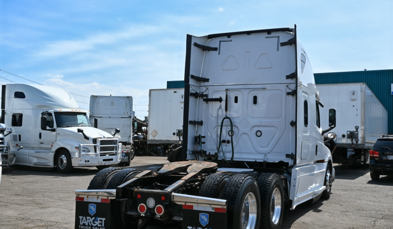 
								2019 FL Cascadia full									