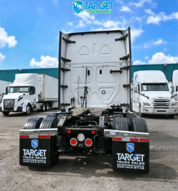 
										2021 Freightliner Cascadia full									