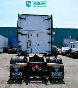 
										2019 FL Cascadia full									