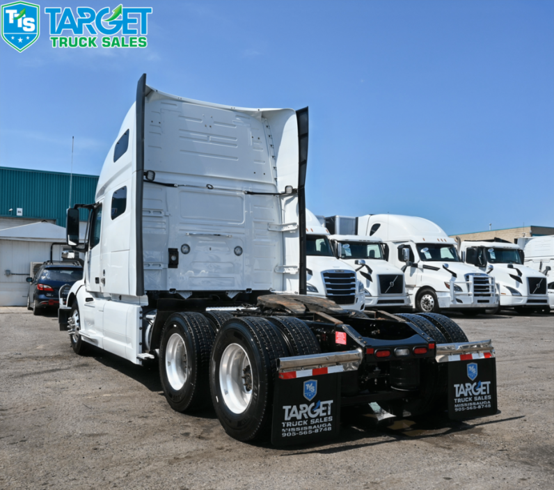 
								2021 Volvo 760 full									