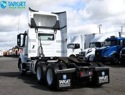 
										2018 Volvo Day Cab full									