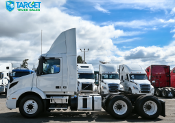 
										2018 Volvo Daycab full									