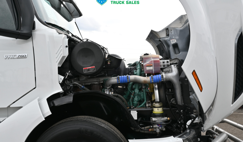 
								2022 Volvo 760 full									